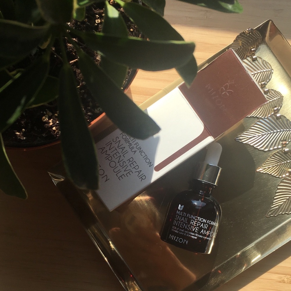 Mizon - Snail Repair Intensive Ampoule Serum